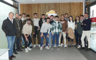 El grupo IMAES visita con los alumnos del Máster en Ingeniería Industrial la instalaciones del Complejo Petroquímico de Repsol en Puertollano. Curso 2022/23